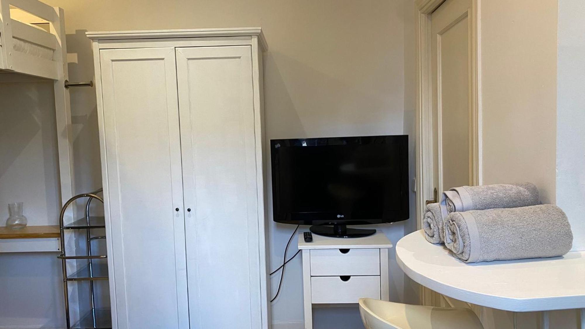 Apartamento En El Casco Antiguo Madrid Esterno foto